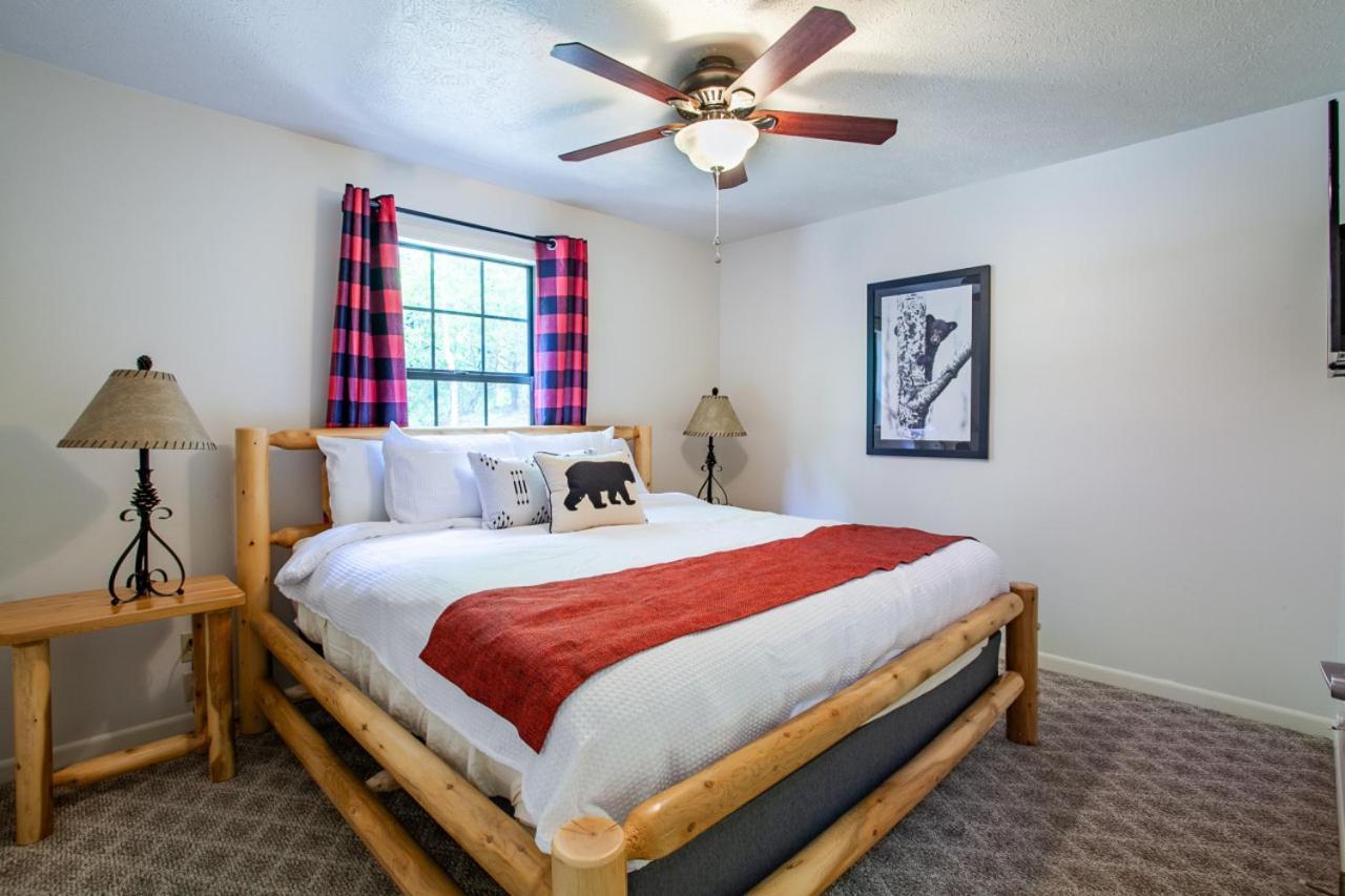 Little Cub Cottage - Mtn Views & Community Pools Gatlinburg Exterior foto