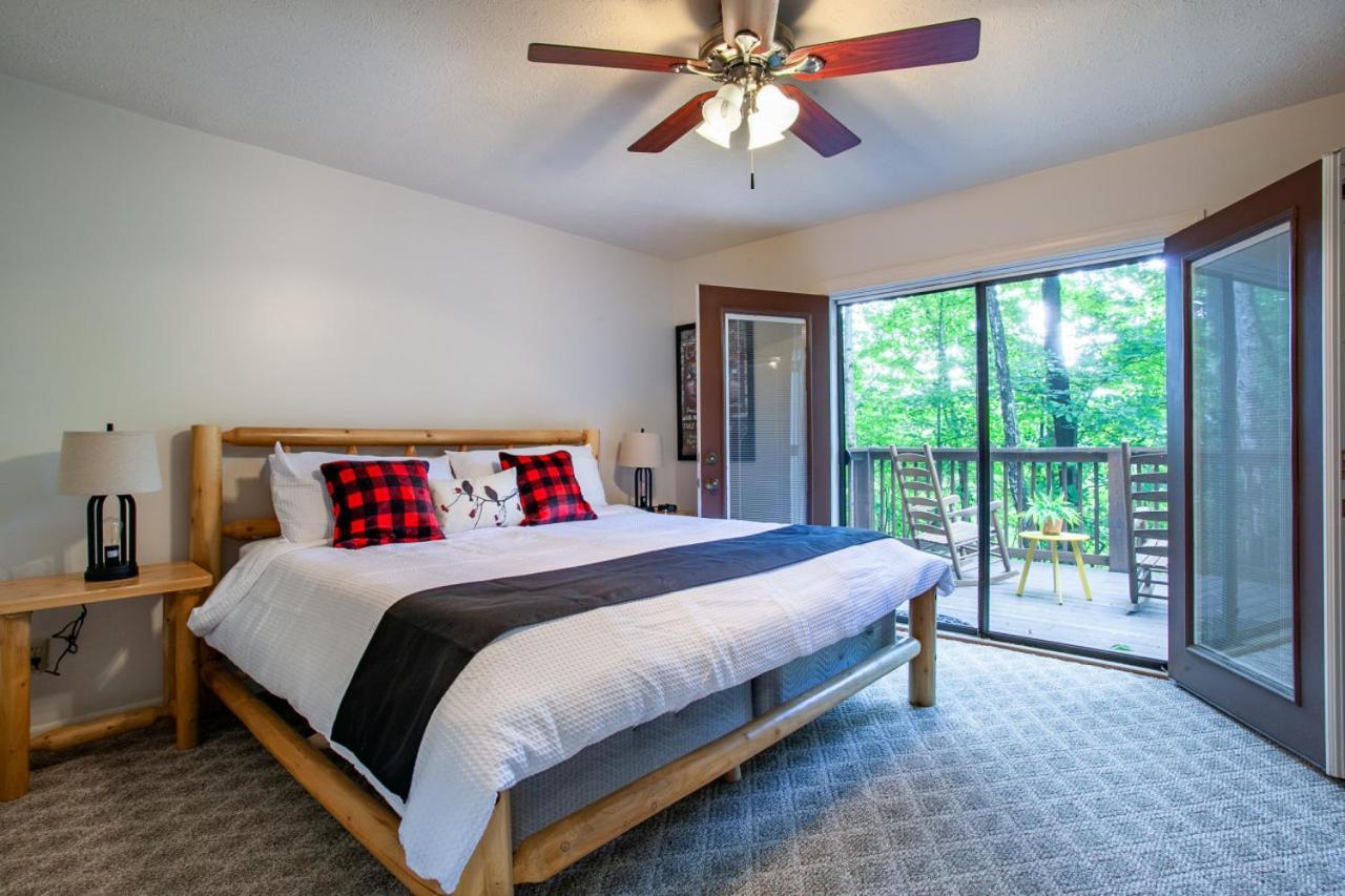 Little Cub Cottage - Mtn Views & Community Pools Gatlinburg Exterior foto